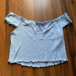 Me to We off the shoulder crop top